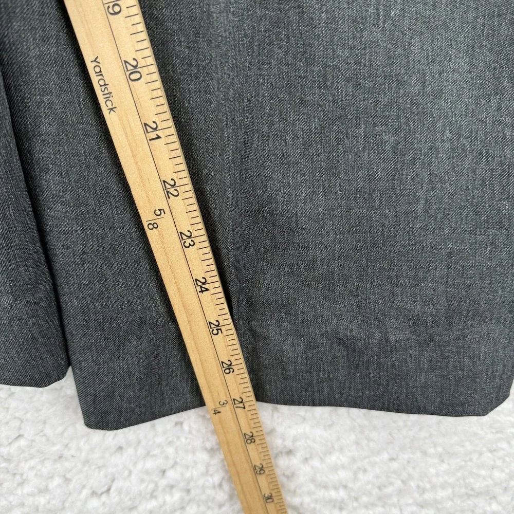 Levis Action Slacks Pants Mens 46x32 (46x27)‎ Gray Flat Front Dress Slacks